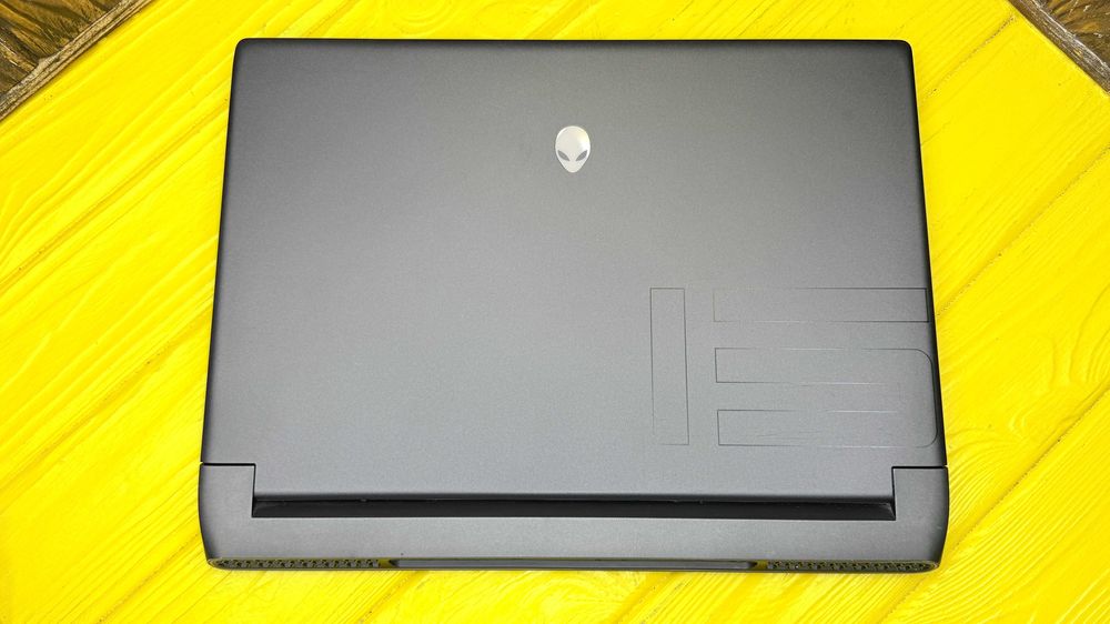 РОЗПРОДАЖ! Стильний Геймерський Ноутбук Dell Alienware M15 R6 /RTX 3070 8 GB /є Оплата Частинами