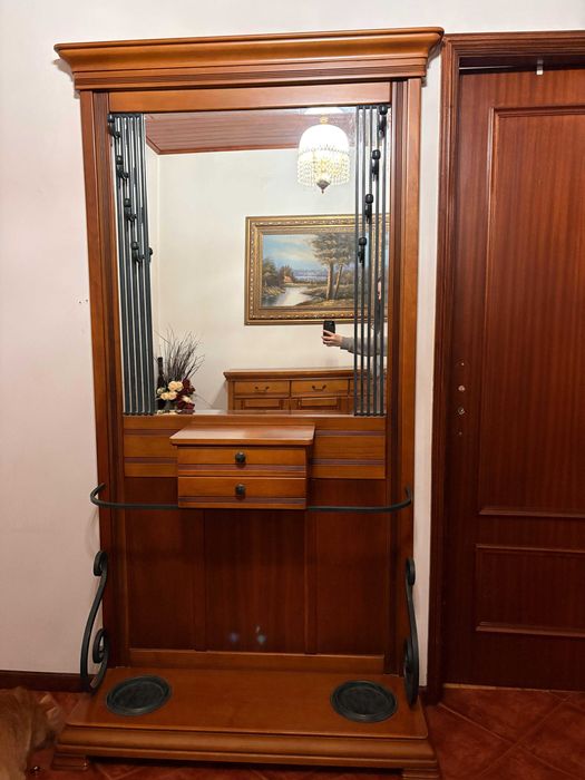 Bengaleira Madeira Cerejeira Maciça com Espelho