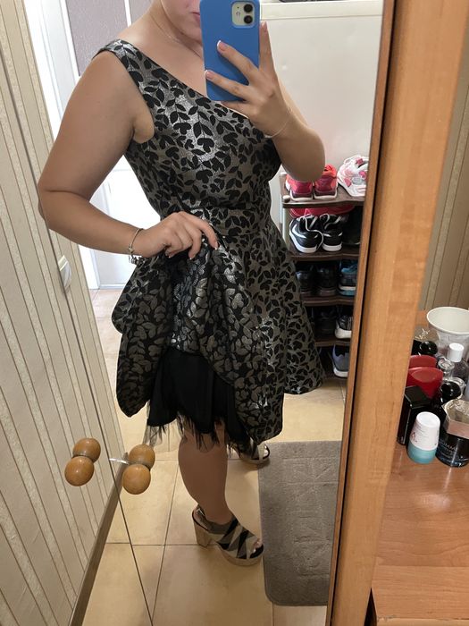 Святкова сукня, сукня на вихід