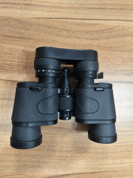 Бінокль Sakura чорний