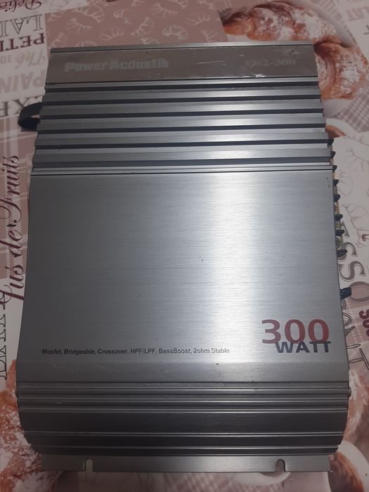 Усилитель для автомобиля