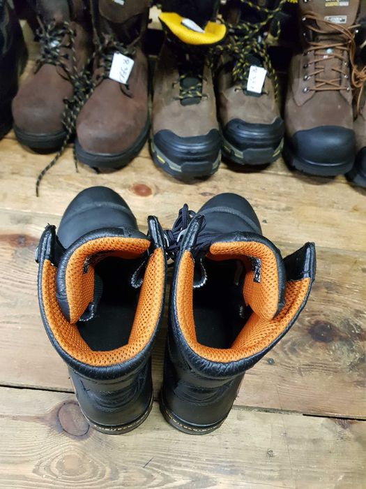 Buty robocze TIMBERLAND rozm 44 wkł 29 cm S3