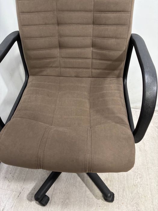 Офісне крісло Атлант Велюр