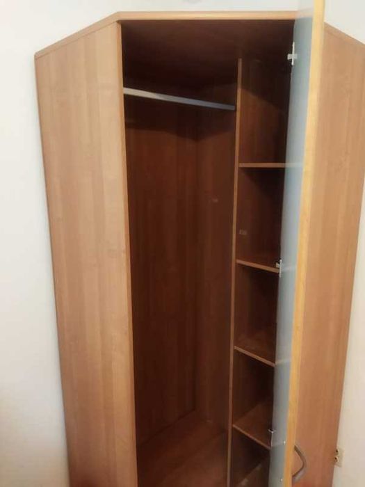 Szafa narożna solidna 204 x 90 z grubej płyty POLECAM