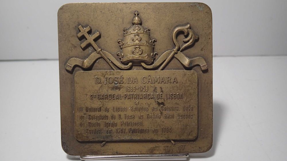 Placa em Bronze de D. José da Camara