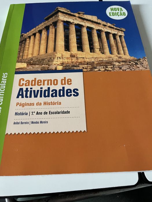 Manuais escolares