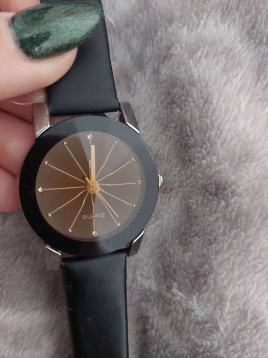 Zegarek na rękę czarny