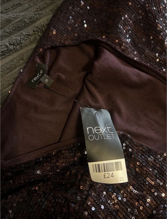 Нова святкова сукня next 22 розмір (54-58 наш)