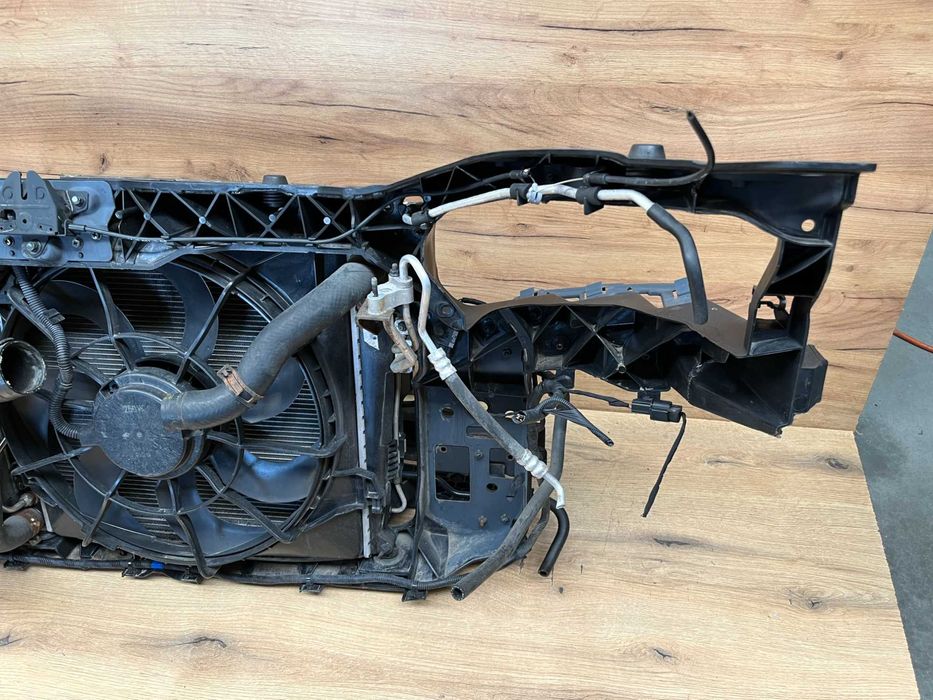 Pas przedni kompletny Kia Sorento II lift