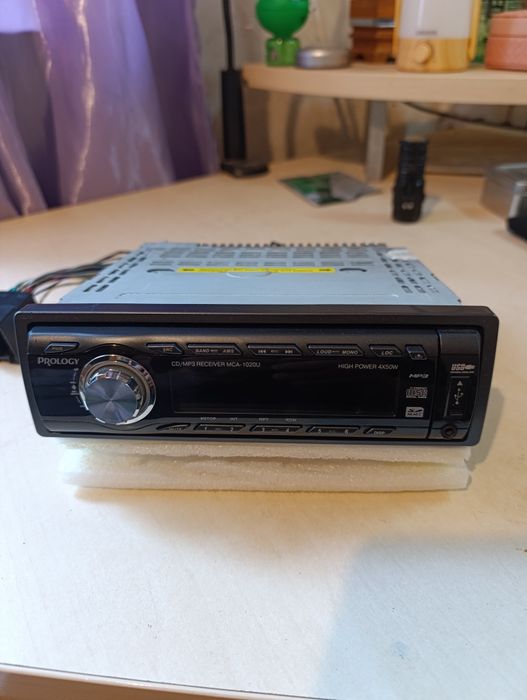 Продается автомагнитола PROLOGY 4x50w