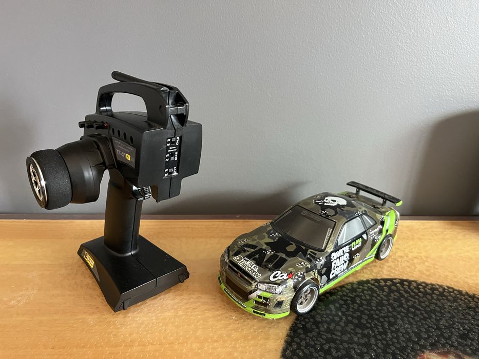 RC drift Nissan Skyline GTR-R34