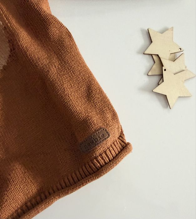 R.68 newbie sweter chłopiec miś