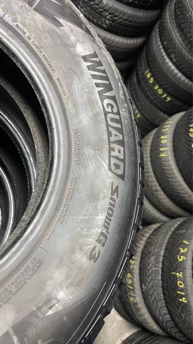 Комплект гуми 215/70/16 Nexen , нові