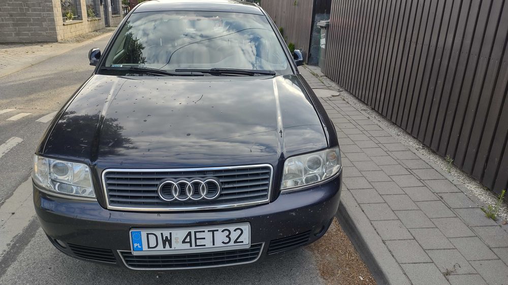 Audi a6 1,9,tdi 131 koni 2003 Rok .