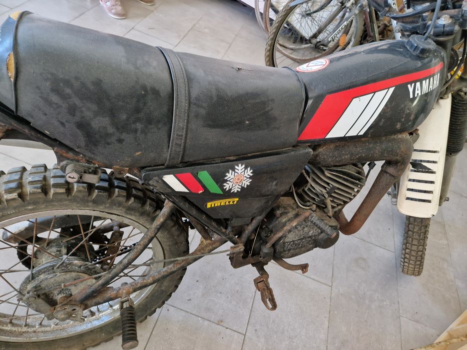 Moto Yamaha DT 125
