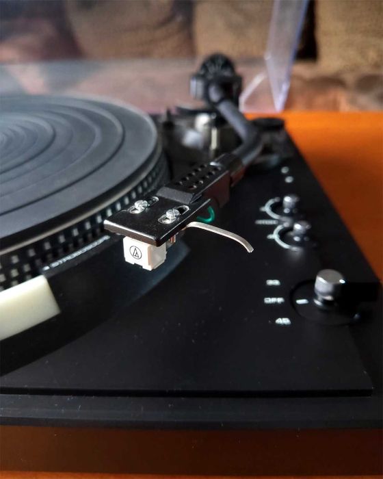 Technics SL2000 gramofon Direct Drive AT91