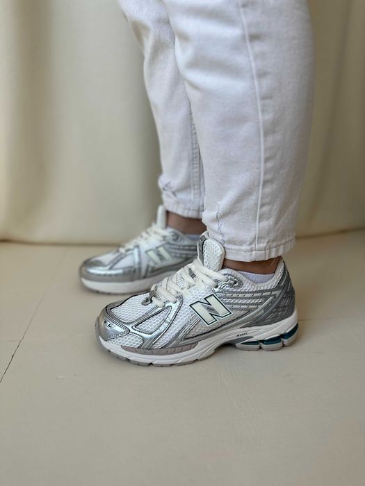 Кросівки New Balance 1906R Silver Metallic Sea Salt (38,40,43)