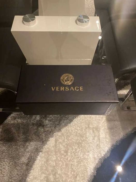 Versace UNISEX - black/Preço negociável