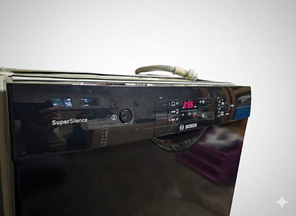 Zmywarka BOSCH 60 cm, pod blat, w pełni sprawna nr SMU50M66SK