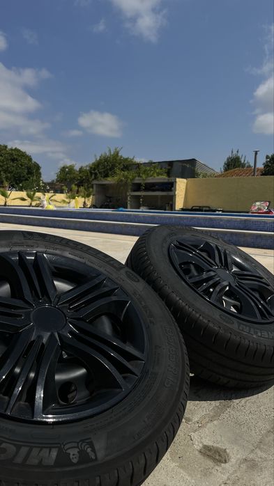 Jantes de ferro 15” 5x112 c/pneus 195/65R15 Michelin