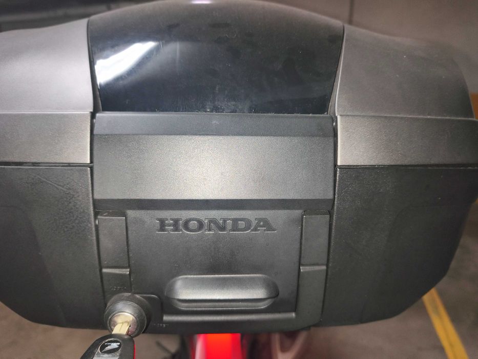 Mota Honda ADV 750