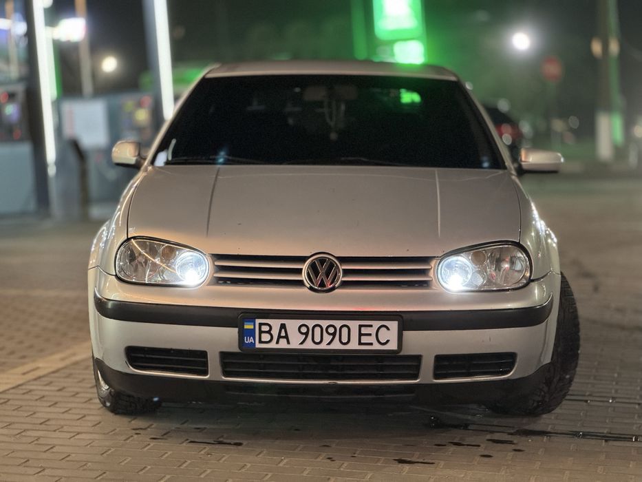 Volkswagen Golf 1998