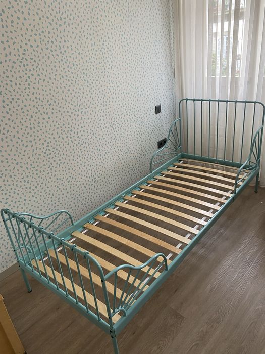 Cama individual (colchão incluido)