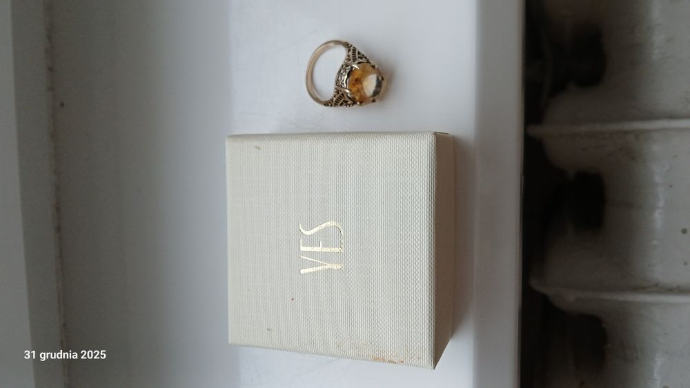 Sprzedam złoty piercionek z cytrynianem, YES, próba 585