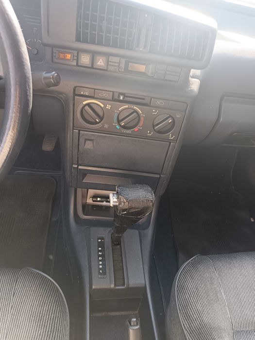 Peugeot 405 — fotografia 2