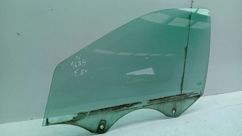 Vidro porta frente esquerda MERCEDES-BENZ Classe C Carrinha (S203)