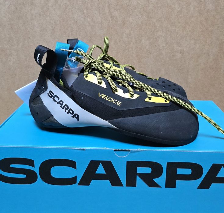 Scarpa veloce L 40.5 buty wspinaczkowe nowe