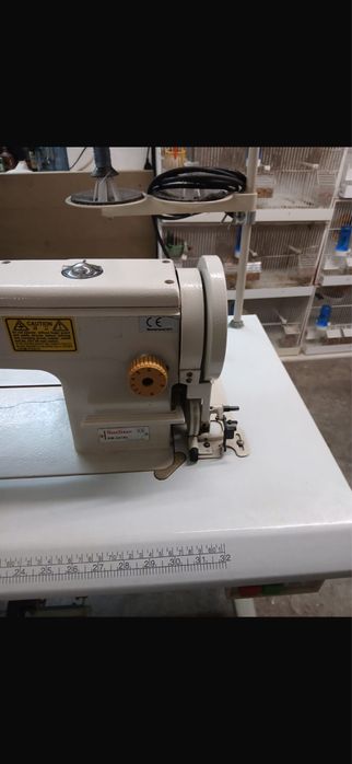 Maquina de costura