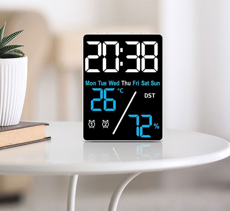 Budzik zegar elektroniczny LED cyfrowy stojący alarm termometr USB