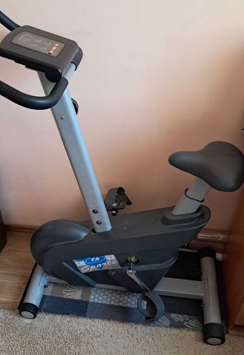 Sprzedam rowerek treningowy-stacjonarny
