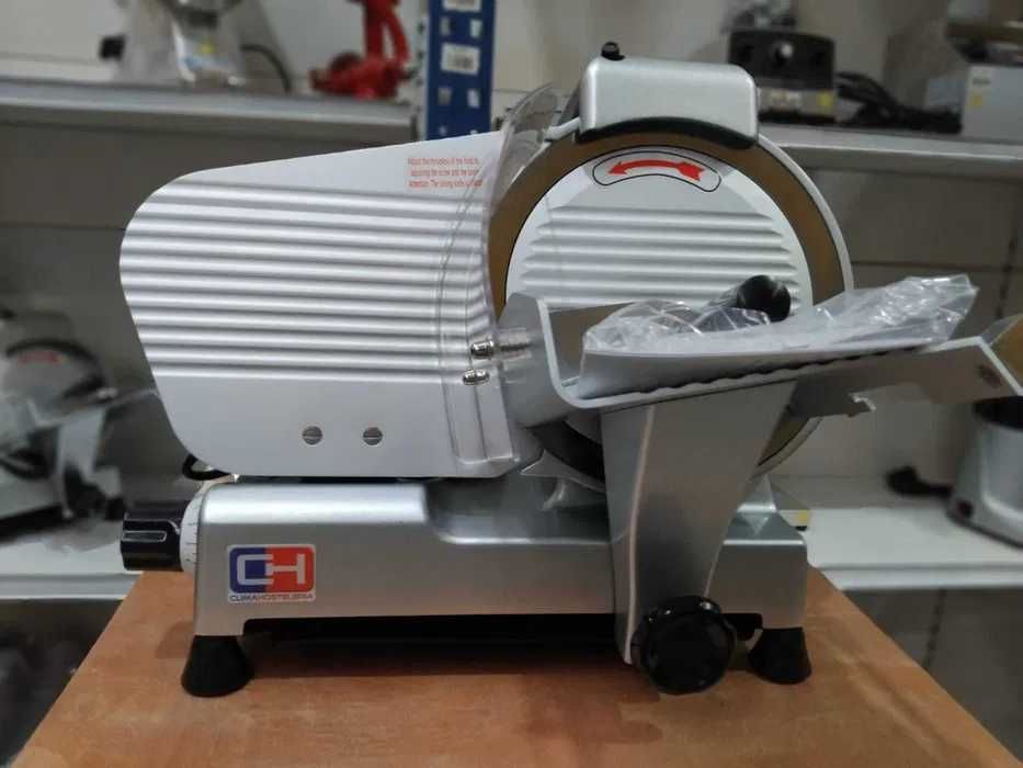 Fiambreira com Lâmina de 250mm - Nova