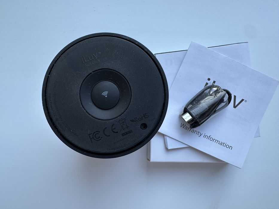 Портативна смарт-колонка iLuv з Amazon Alexa