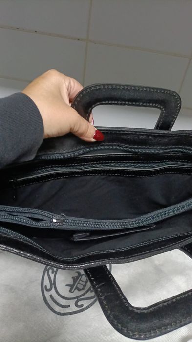 Mala e porta documentos Casa das Peles NOVOS