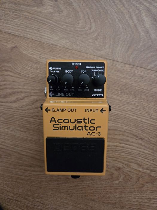 Pedal de Guitarra Boss Acoustic Simulator AC-3