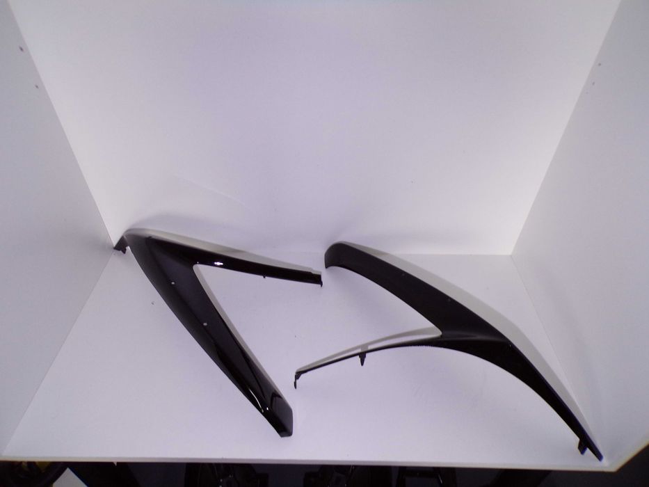 Listwy Listwa Kokpitu Czarne Wersja Notte Piaggio X10 Nowe OEM