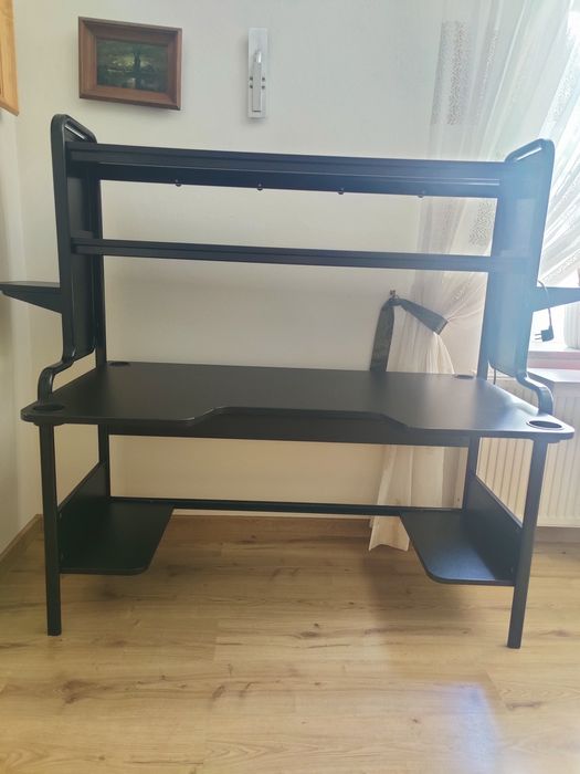 Biurko gamingowe Ikea Fredde