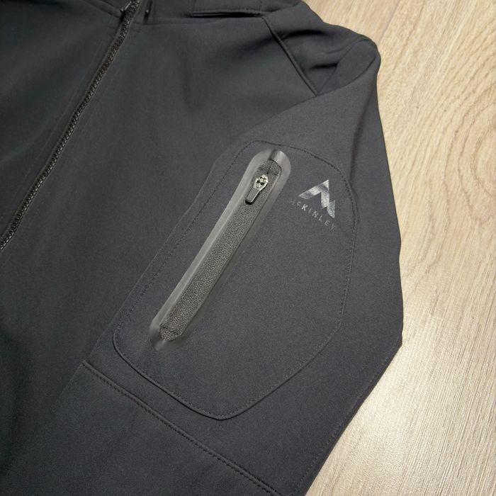 Жіноча куртка McKinley Softshell