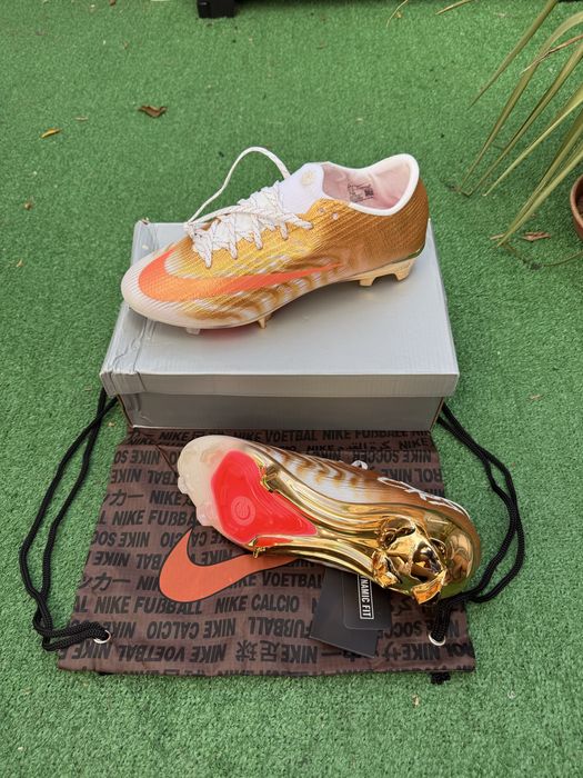 Nike Zoom Mercurial Superfly 11 Elite CR7 “Gold Scorpion”