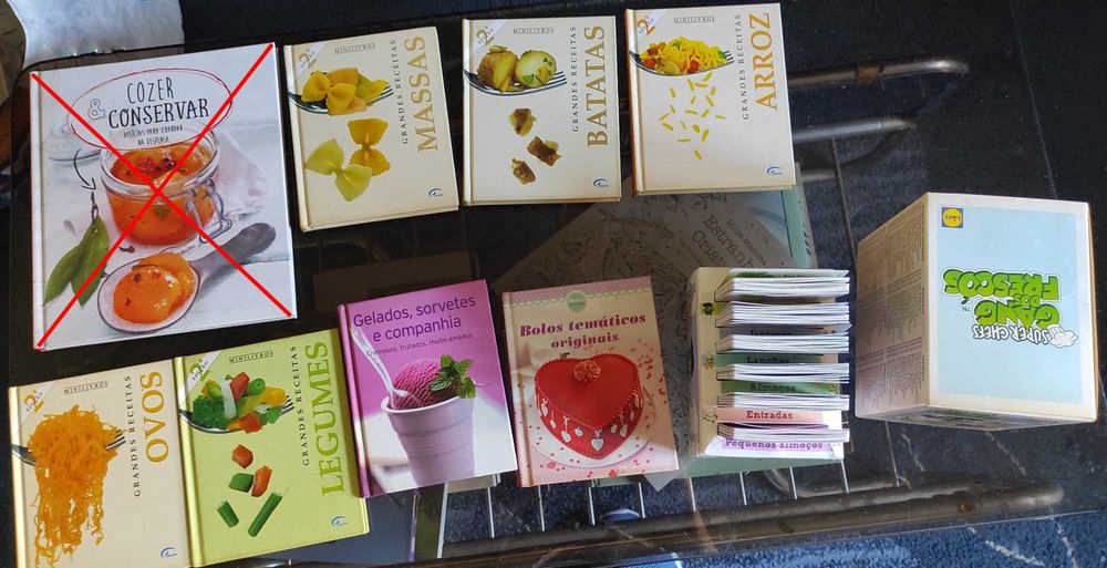 Livros de culinária a 2 euros cada