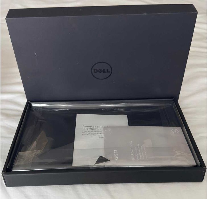 DELL XPS 13 9360  InfinityEdge Touch Display (3200x1800)