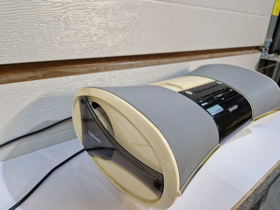 Radio BOMBOX Sharp DK-A1H