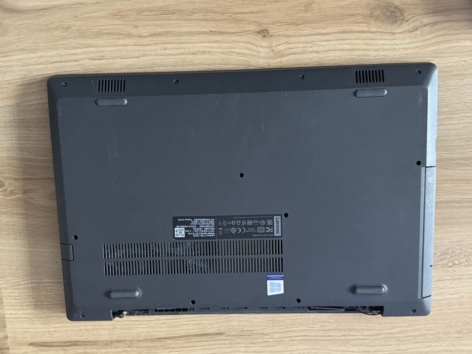 4 Laptopy Dell , Lenovo uszkodzone