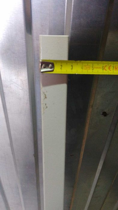 Короб захисний металевий білий 146 см