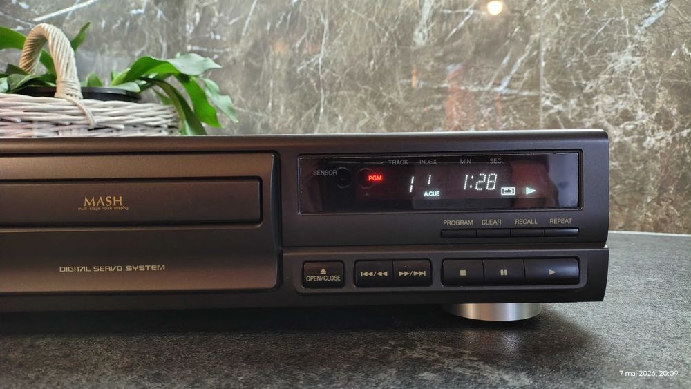 Technics SL-PG480A bdb. CD po fachowym przeglądzie, b.ładny stan rezerwacja