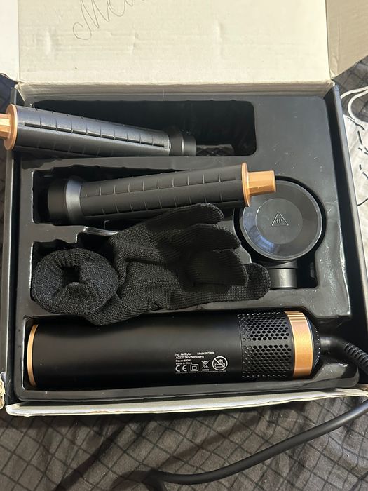 Продам фен для укладки та сушіння волосся