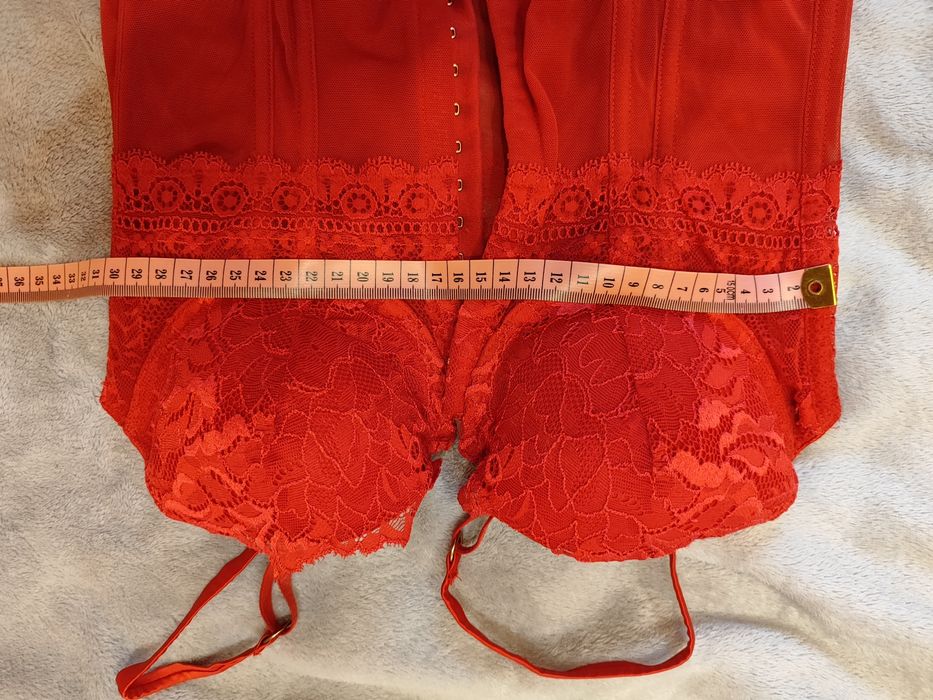 Czerwony gorset bielizna seksowną erotyczna haftki ramiączka regulowan
